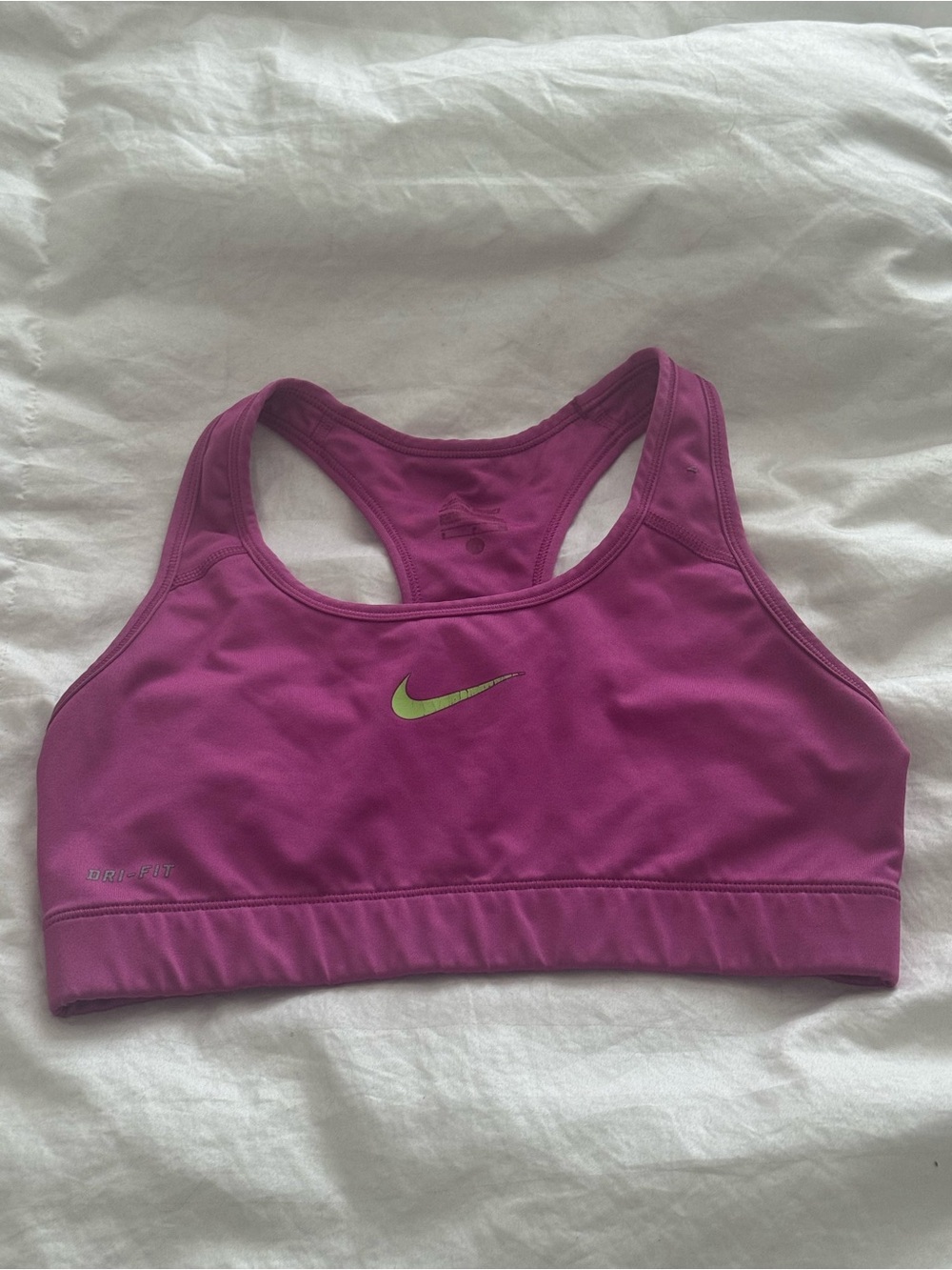 Nike Pro Dri-FIT Swoosh Medium Support Racerback Sports Bra Pink S